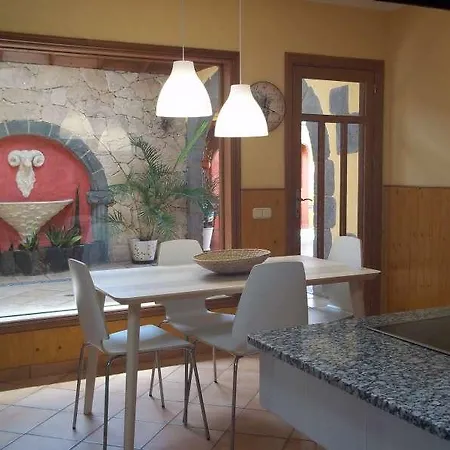 Villa Kalyda Teguise (Lanzarote)